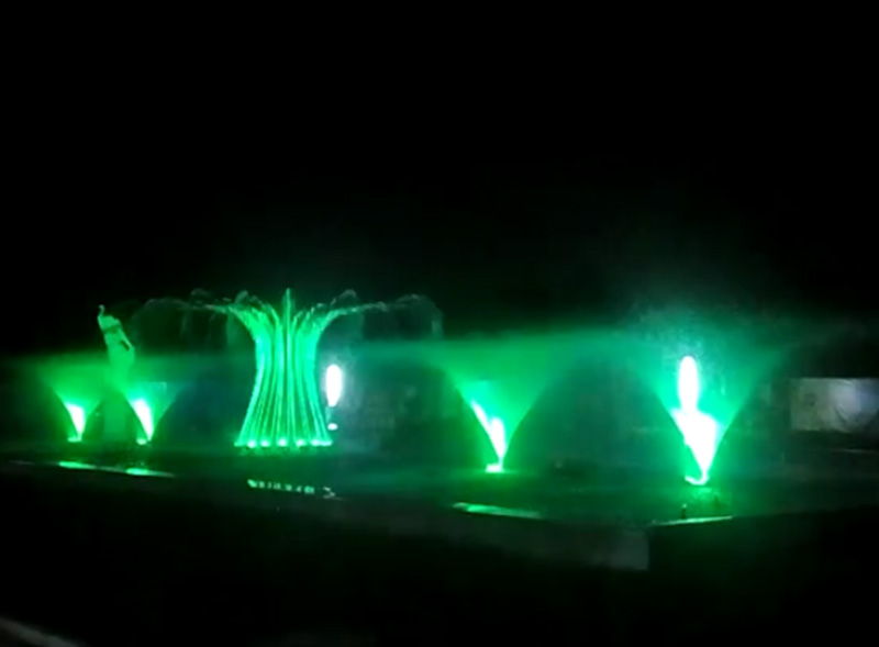 搖擺噴泉